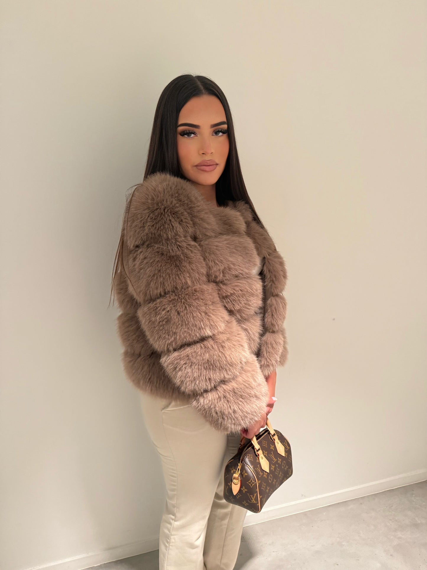 Tall London Fur